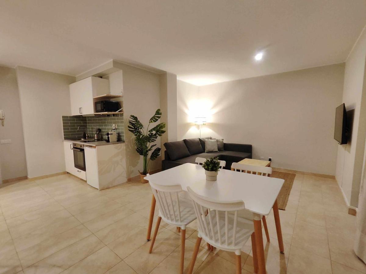 Mazi Apartments Havana Mataró Eksteriør billede