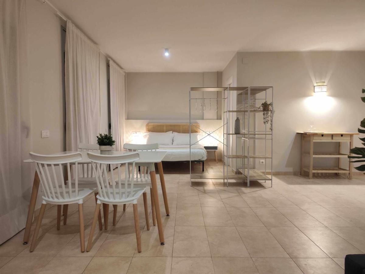 Mazi Apartments Havana Mataró Eksteriør billede