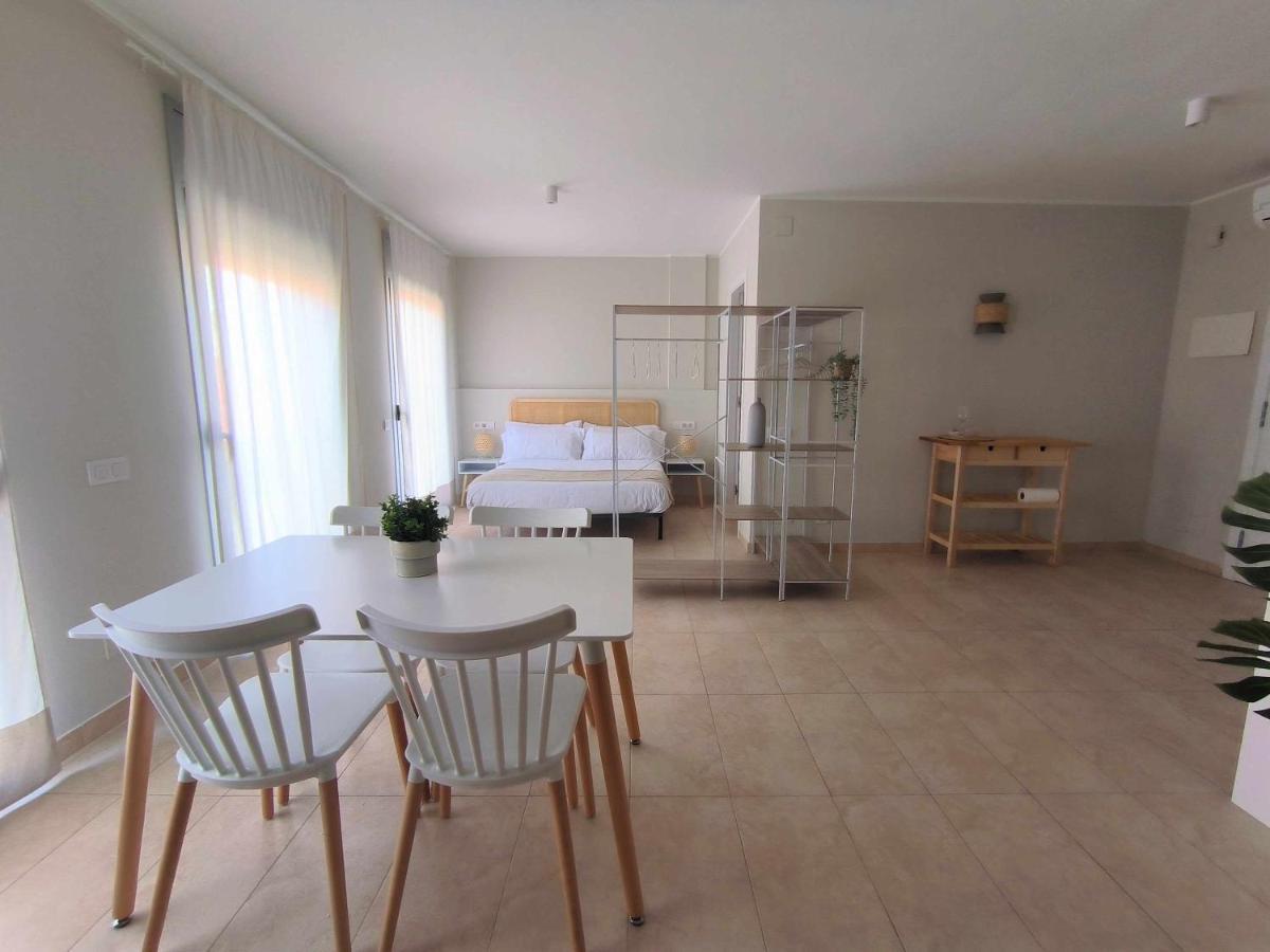 Mazi Apartments Havana Mataró Eksteriør billede